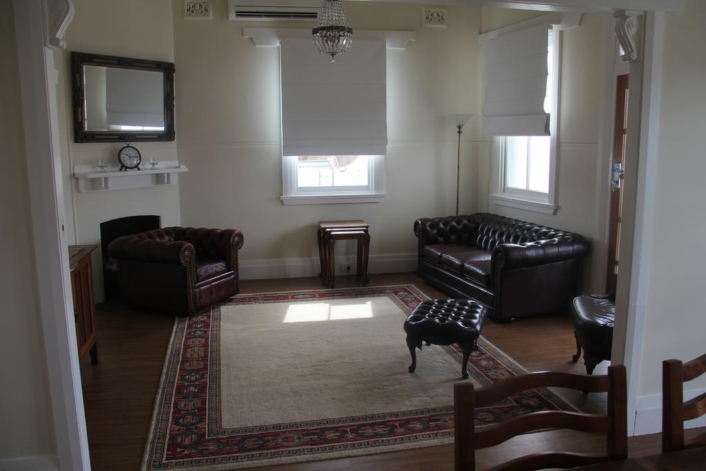 Mentor Chambers Apartment Bed & Breakfast West Wyalong Exterior foto