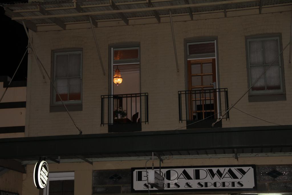 Mentor Chambers Apartment Bed & Breakfast West Wyalong Exterior foto